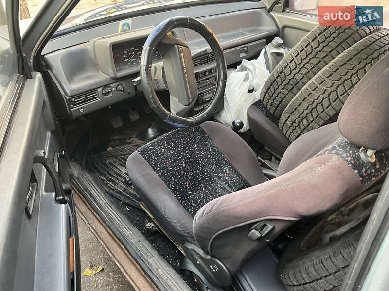 Хэтчбек ВАЗ / Lada 2108 1998 в Чернигове фото 7 Хэтчбек ВАЗ / Lada 2108 1998 в Чернигове