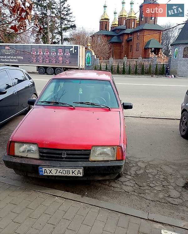 Хэтчбек ВАЗ / Lada 2108 1995 в Богодухове фото Хэтчбек ВАЗ / Lada 2108 1995 в Богодухове