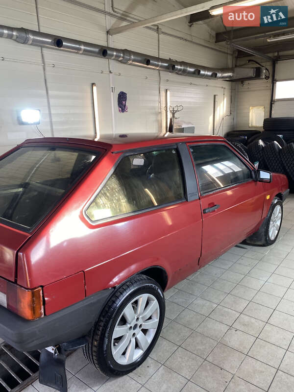 Хетчбек ВАЗ / Lada 2108 1993 в Львові