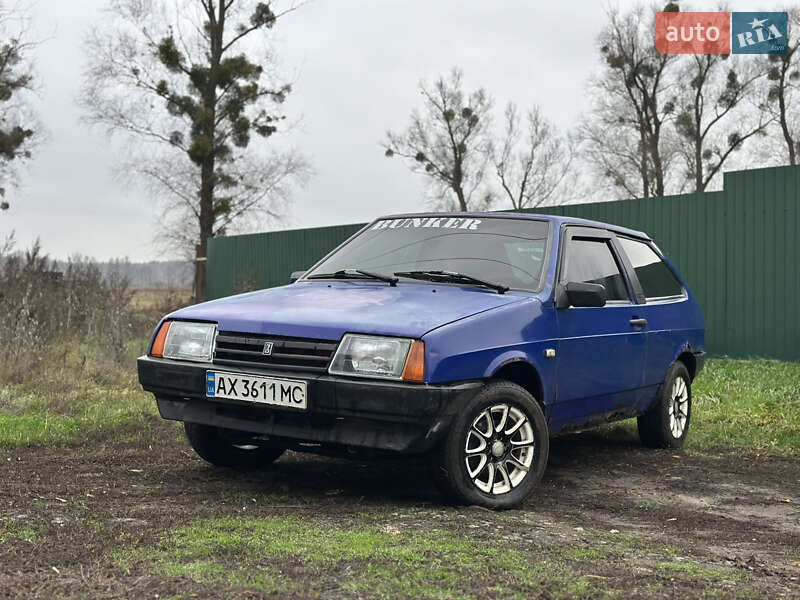 Хетчбек ВАЗ / Lada 2108 1989 в Краснокутську