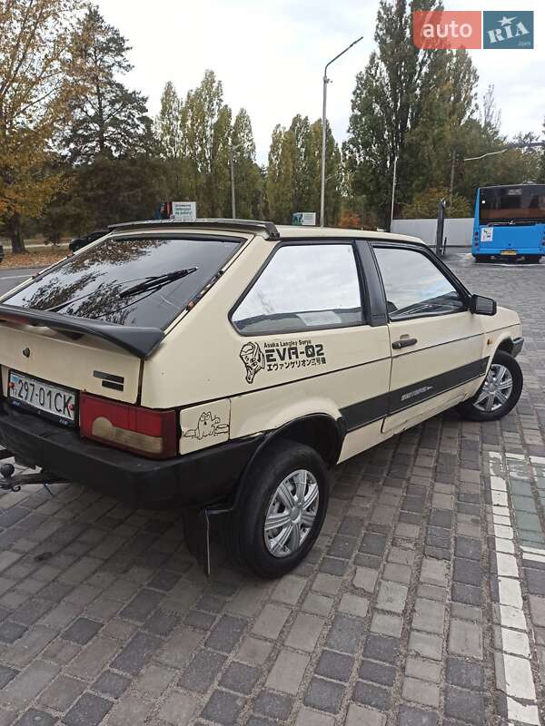 Хетчбек ВАЗ / Lada 2108 1987 в Горішніх Плавнях