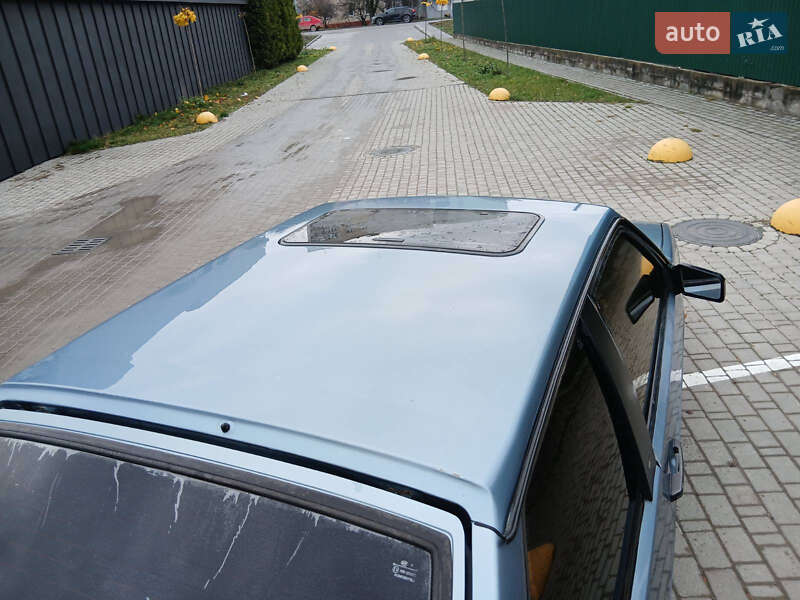 Хэтчбек ВАЗ / Lada 2108 1994 в Каменец-Подольском