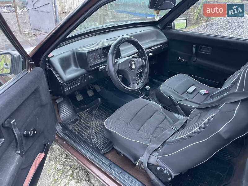 Хэтчбек ВАЗ / Lada 2108 1988 в Кривом Роге