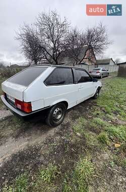 Хетчбек ВАЗ 2108 1991 в Обухові