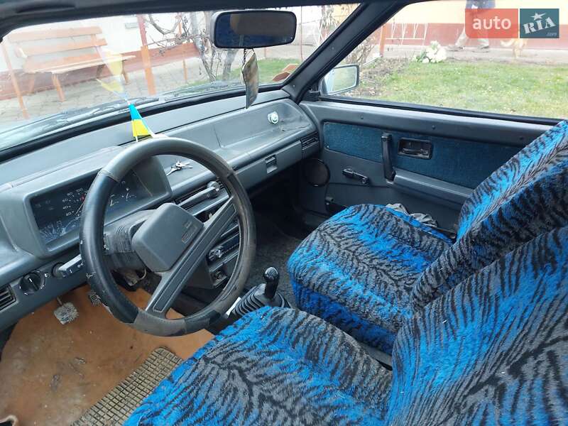 Хэтчбек ВАЗ / Lada 2108 1992 в Чорткове фото 6 Хэтчбек ВАЗ / Lada 2108 1992 в Чорткове