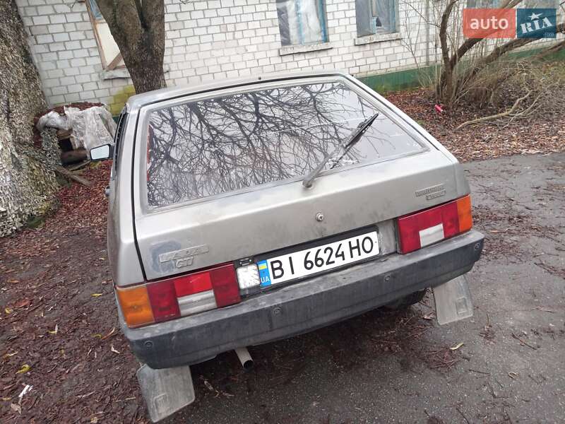 Хэтчбек ВАЗ / Lada 2108 1991 в Киеве фото 7 Хэтчбек ВАЗ / Lada 2108 1991 в Киеве