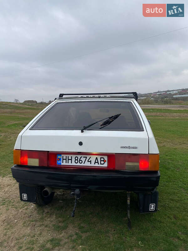 Хэтчбек ВАЗ / Lada 2108 1986 в Измаиле