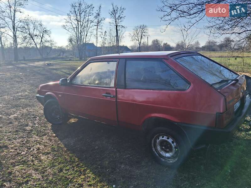 Хэтчбек ВАЗ / Lada 2108 1989 в Ромнах