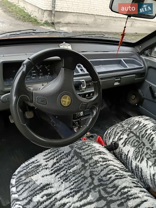 Хэтчбек ВАЗ / Lada 2108 1994 в Буске фото 5 Хэтчбек ВАЗ / Lada 2108 1994 в Буске