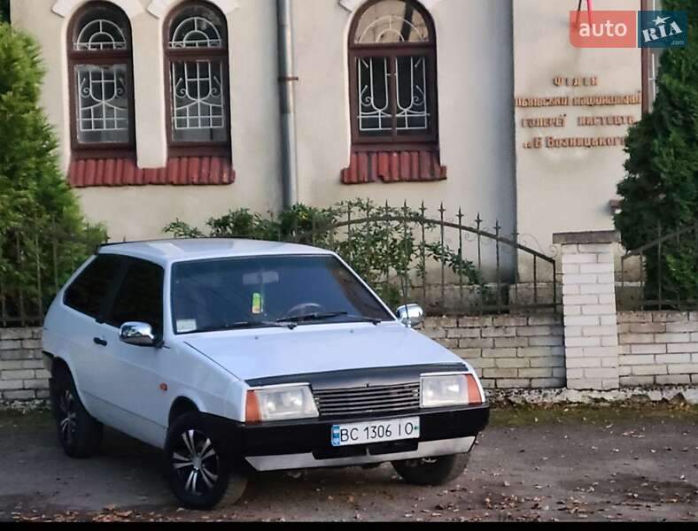 Хэтчбек ВАЗ / Lada 2108 1986 в Жидачове
