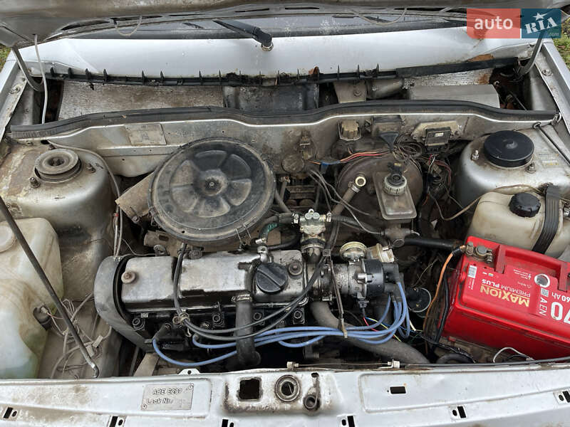 Хэтчбек ВАЗ / Lada 2108 1991 в Львове фото 11 Хэтчбек ВАЗ / Lada 2108 1991 в Львове