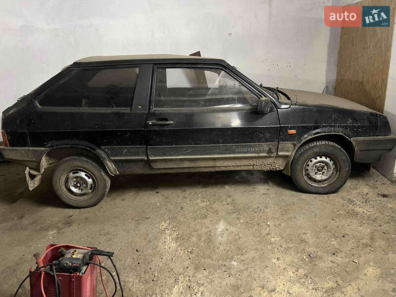 Хэтчбек ВАЗ / Lada 2108 1990 в Красилове фото 2 Хэтчбек ВАЗ / Lada 2108 1990 в Красилове