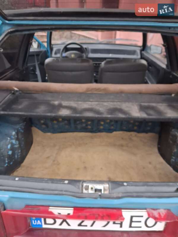 Хетчбек ВАЗ / Lada 2108 1986 в Городку