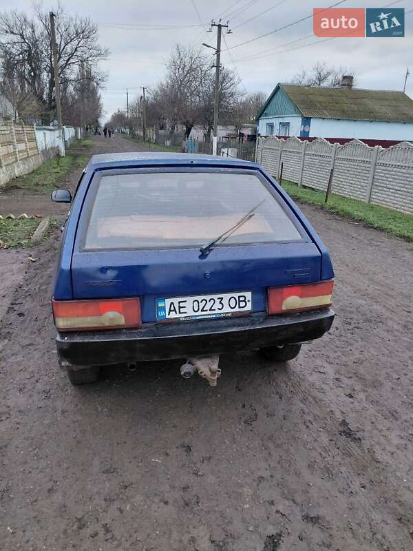 Хэтчбек ВАЗ / Lada 2108 1999 в Николаеве