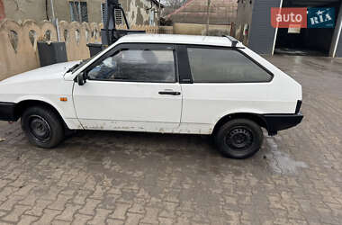 Хэтчбек ВАЗ / Lada 2108 1992 в Тарутине