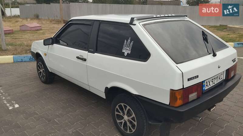 Хэтчбек ВАЗ / Lada 2108 1987 в Одессе