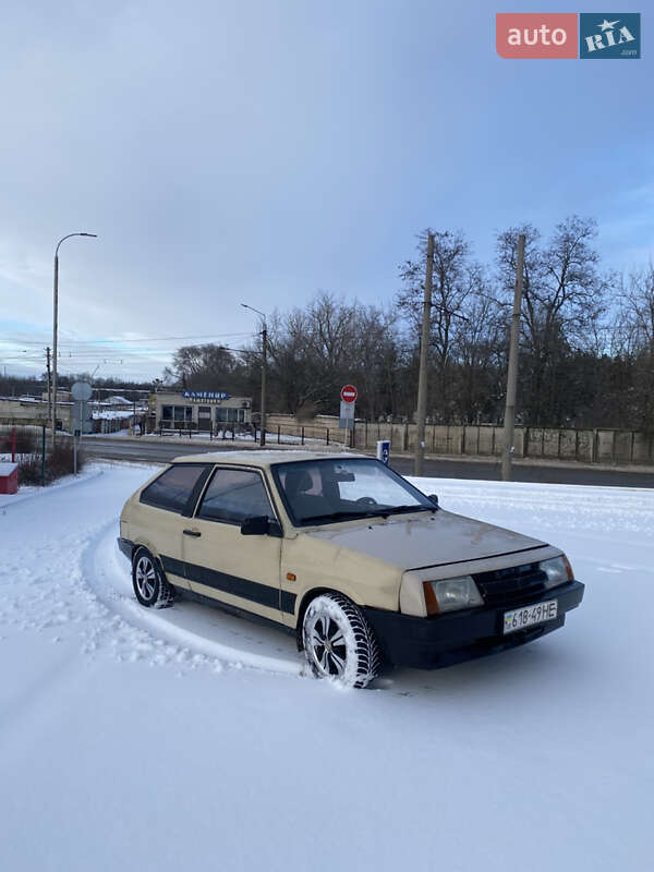 Хетчбек ВАЗ / Lada 2108 1987 в Запоріжжі фото Хетчбек ВАЗ / Lada 2108 1987 в Запоріжжі