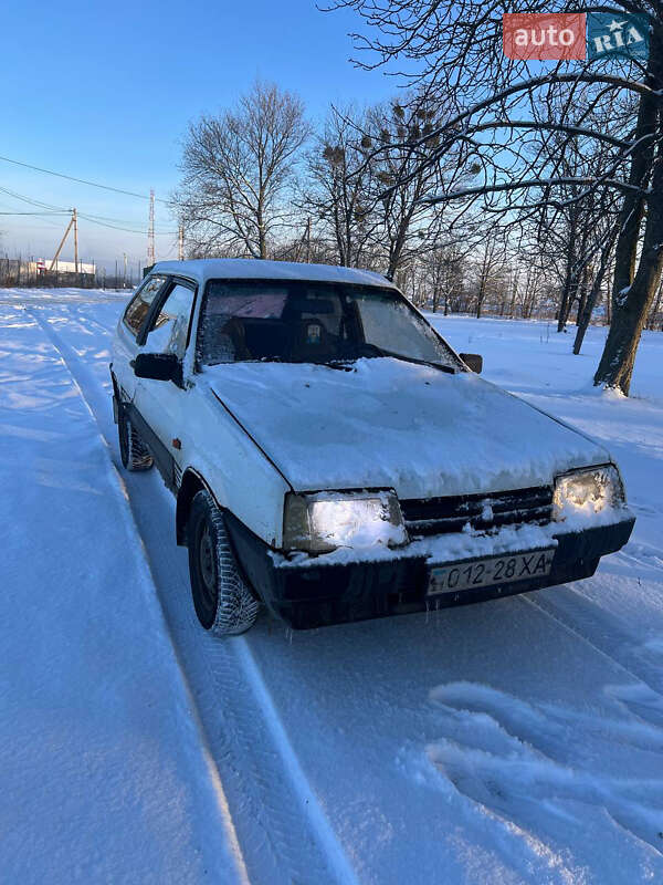 Хэтчбек ВАЗ / Lada 2108 1991 в Харькове фото 2 Хэтчбек ВАЗ / Lada 2108 1991 в Харькове
