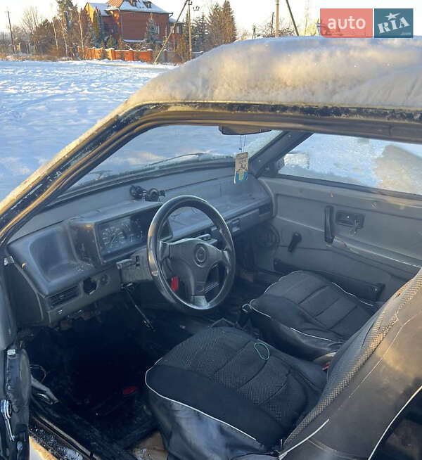 Хэтчбек ВАЗ / Lada 2108 1991 в Харькове фото 4 Хэтчбек ВАЗ / Lada 2108 1991 в Харькове