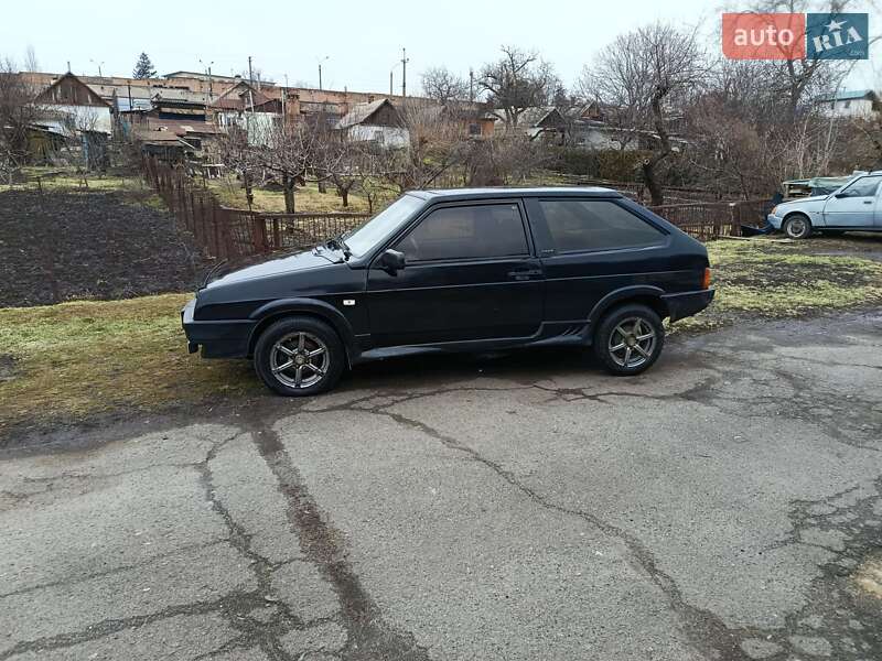 Хэтчбек ВАЗ / Lada 2108 1992 в Кривом Роге фото 3 Хэтчбек ВАЗ / Lada 2108 1992 в Кривом Роге