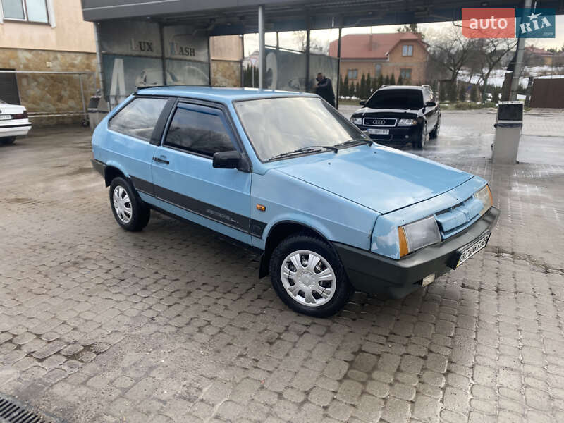 Хэтчбек ВАЗ / Lada 2108 1990 в Жовкве