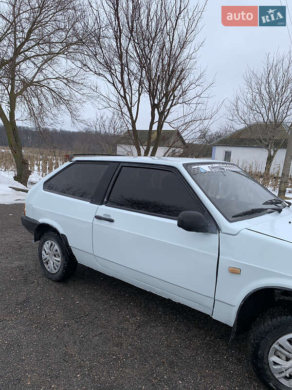 Хэтчбек ВАЗ / Lada 2108 1997 в Золотоноше фото 3 Хэтчбек ВАЗ / Lada 2108 1997 в Золотоноше