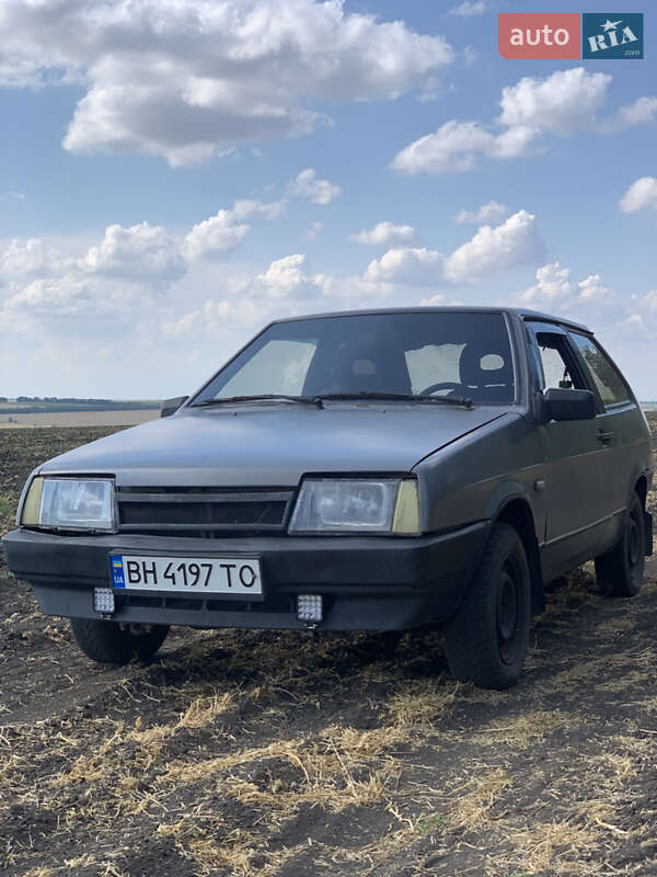 ВАЗ / Lada 2108 1986 ВАЗ / Lada 2108 1986