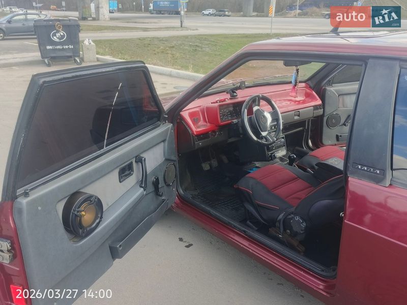 Хетчбек ВАЗ / Lada 2108 1992 в Києві