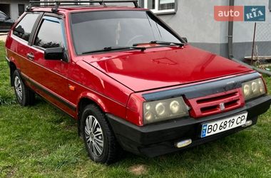 Хэтчбек ВАЗ 2108 1992 в Зборове