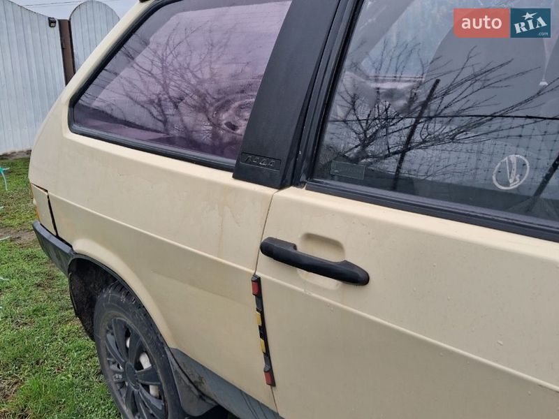 Хэтчбек ВАЗ / Lada 2108 1989 в Нежине