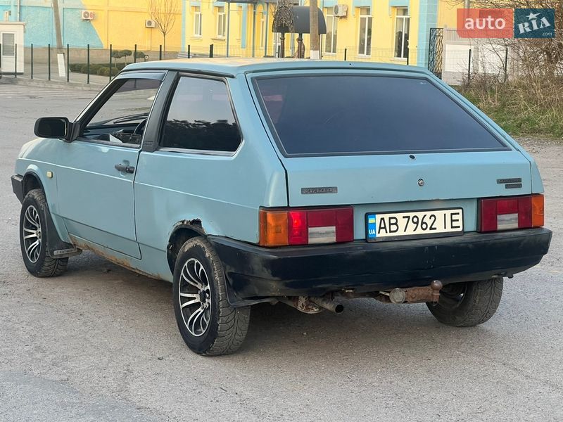 Хэтчбек ВАЗ / Lada 2108 1989 в Виннице фото 4 Хэтчбек ВАЗ / Lada 2108 1989 в Виннице