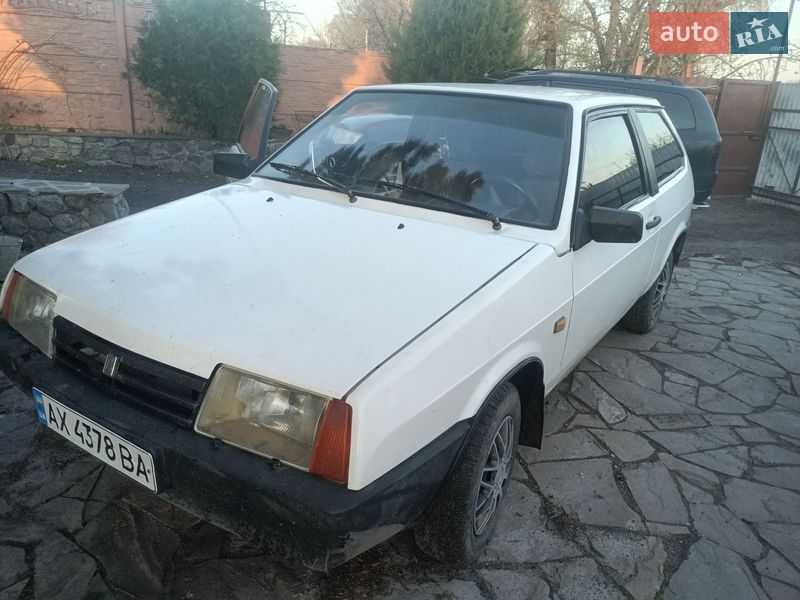 Хэтчбек ВАЗ / Lada 2108 1994 в Чугуеве