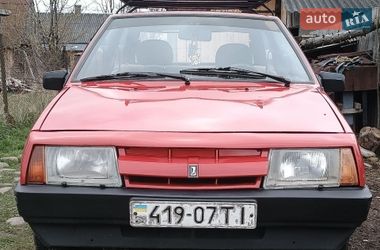 Хетчбек ВАЗ 2108 1993 в Богородчанах