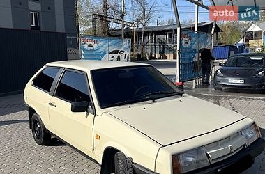Хетчбек ВАЗ 2108 1988 в Чернівцях