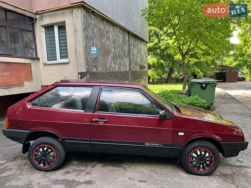 Хэтчбек ВАЗ / Lada 2108 1996 в Житомире