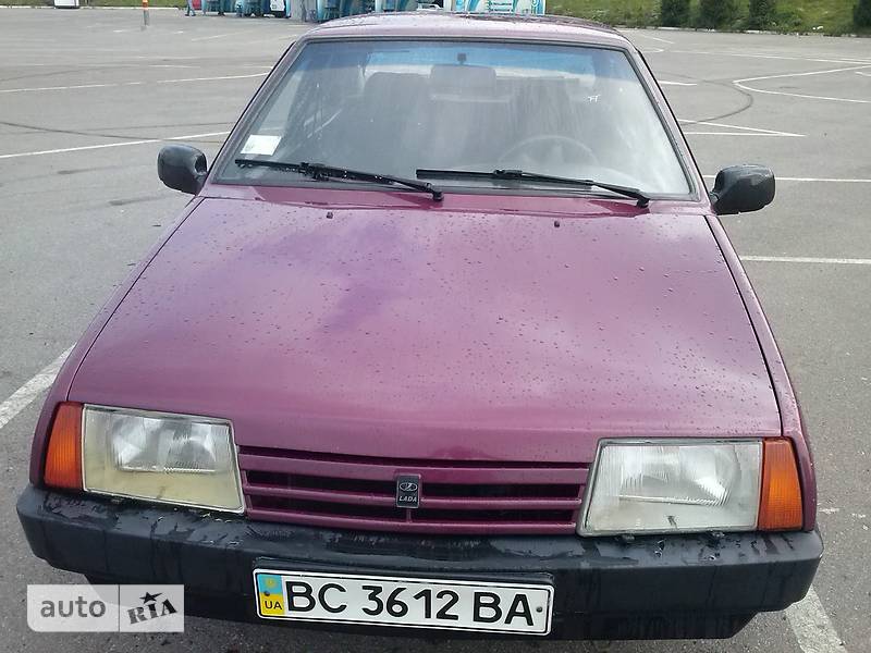 Седан ВАЗ / Lada 21099 1997 в Львове