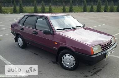 Седан ВАЗ / Lada 21099 1997 в Львове