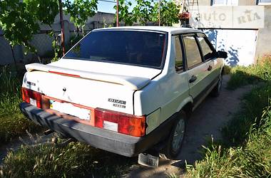 Седан ВАЗ / Lada 21099 1992 в Одессе