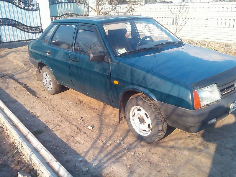 Седан ВАЗ / Lada 21099 2004 в Ладижині фото 4 Седан ВАЗ / Lada 21099 2004 в Ладижині