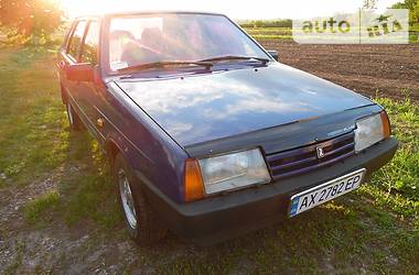 Седан ВАЗ / Lada 21099 1998 в Харькове