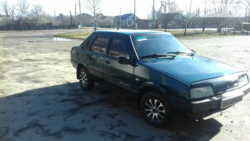 Седан ВАЗ / Lada 21099 1999 в Староконстантинове