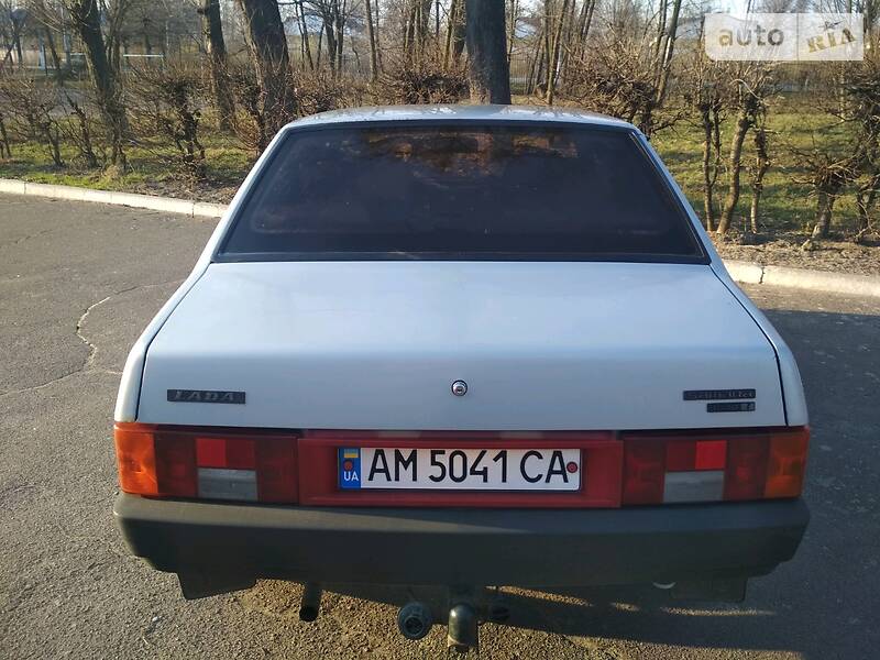 Седан ВАЗ / Lada 21099 2005 в Звягелі