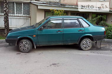 Седан ВАЗ / Lada 21099 2001 в Тернополе