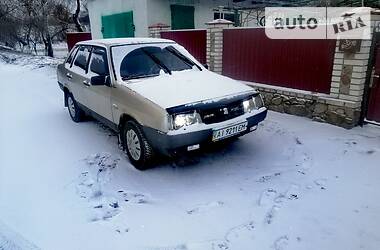 Седан ВАЗ / Lada 21099 1998 в Мироновке