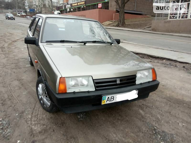 Хэтчбек ВАЗ / Lada 21099 1999 в Виннице