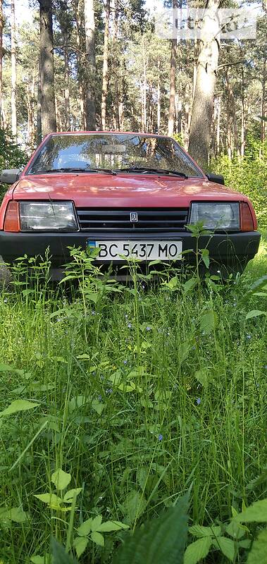 Седан ВАЗ / Lada 21099 1993 в Золочеві