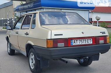 Седан ВАЗ / Lada 21099 1998 в Ивано-Франковске