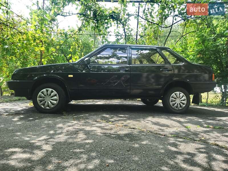 Седан ВАЗ / Lada 21099 2007 в Запорожье