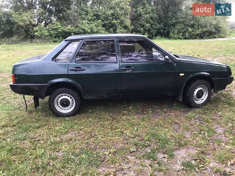 Седан ВАЗ / Lada 21099 1997 в Путивлі