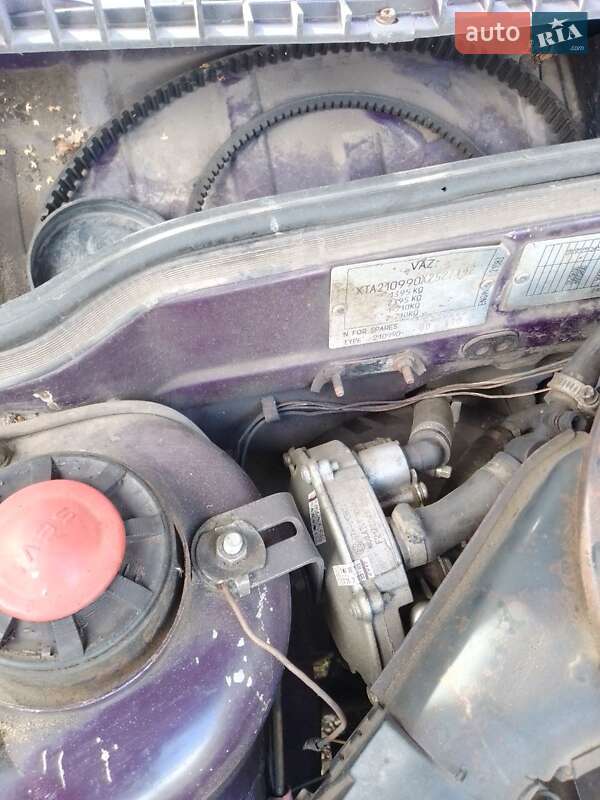 Седан ВАЗ / Lada 21099 1999 в Новій Водолагі